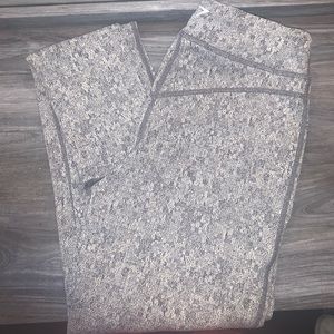 Gymshark fleur texture leggings